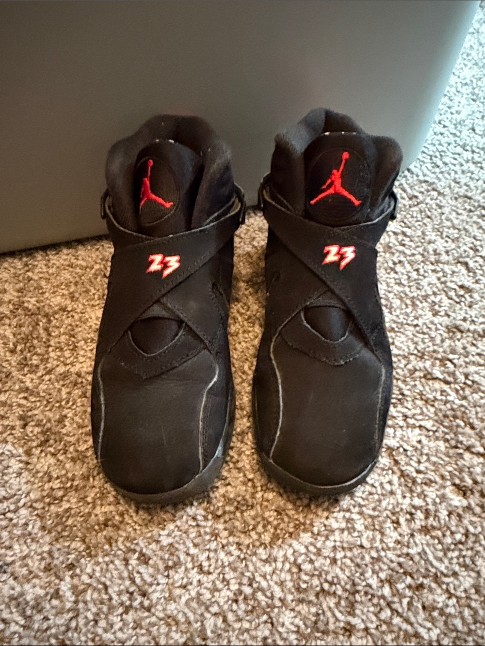 Jordan Kids Black and Red Strap Sneakers